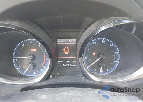 2014 Toyota Corolla S Plus z USA, uszkodzony, nr VIN 5YFBURHE3EP154667